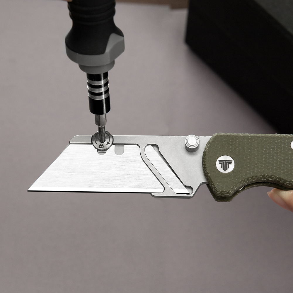 TRIVISA Utility Folding Puppy  - Dive Knife Titanium recension och pris